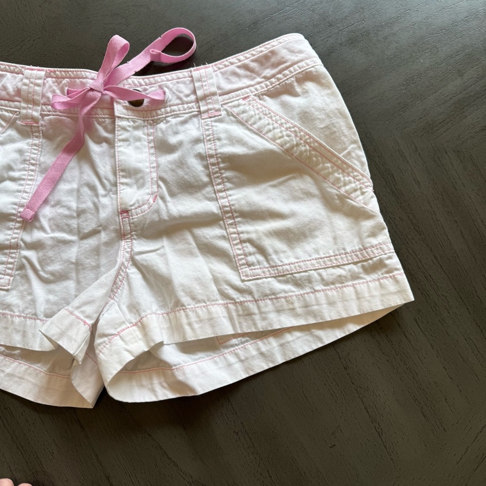VTG Mossimo Y2K White Utility Cargo Shorts Pink Contrast Stitching Sz‎ M - Picture 6 of 9